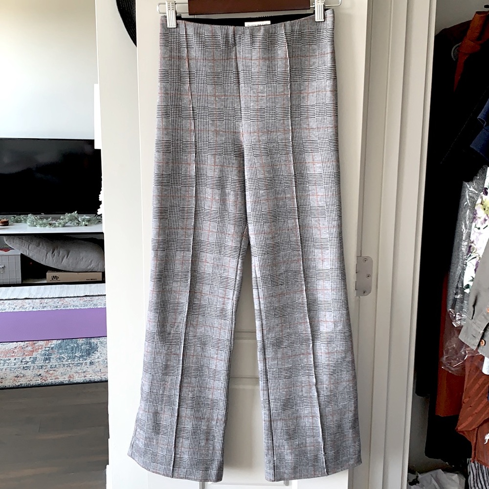 Anthropologie essential Crop Flare Pant in Plaid